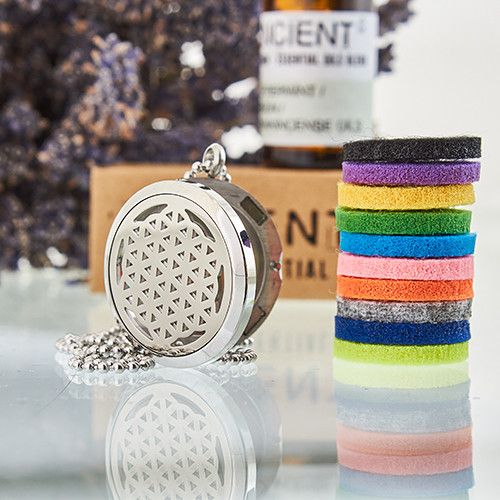 Aromaterapiadiffuusori-kaulakoru – Elämän kukka 30mm